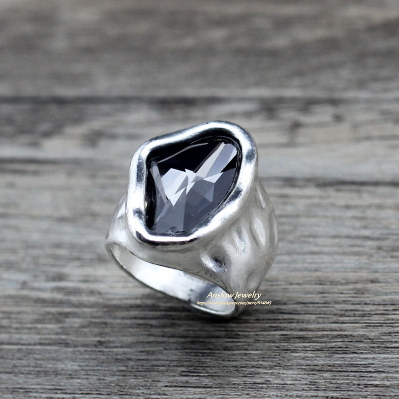 Anslow Original Crystal Ring image 9