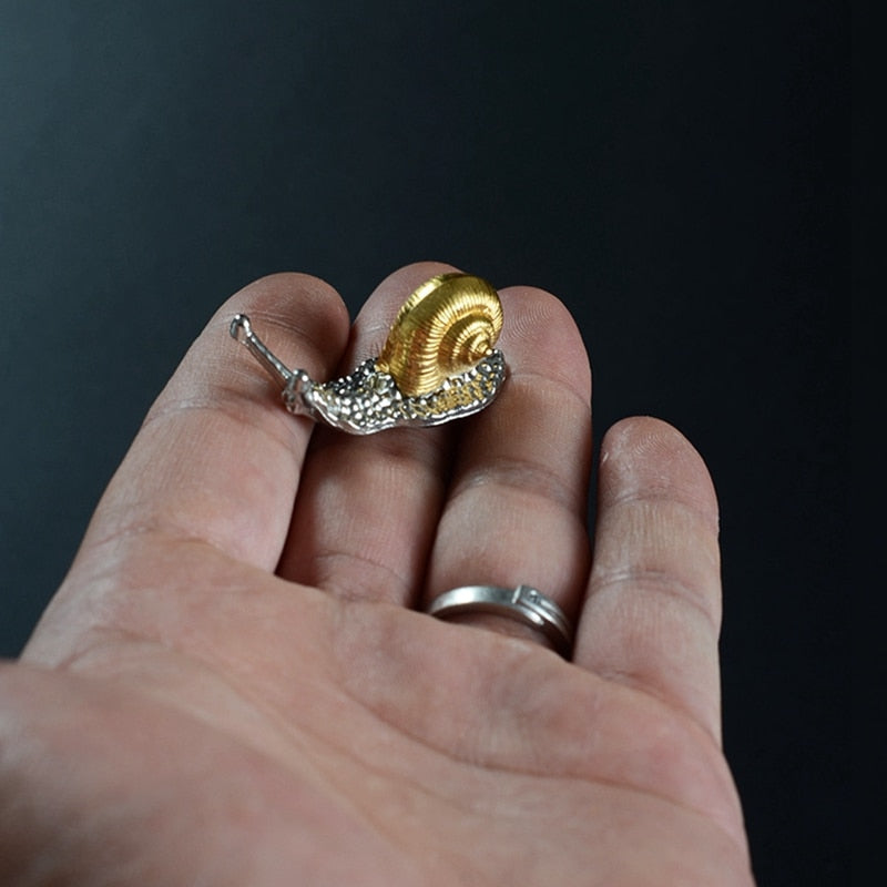 Creative alloy snail incense holder image 4